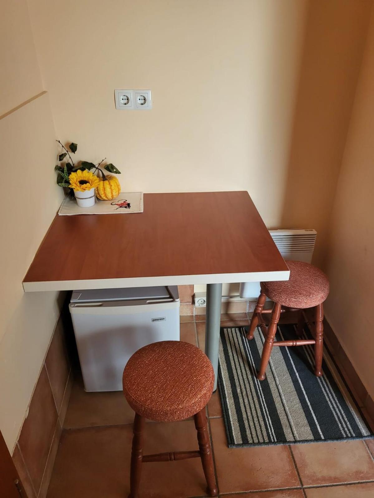 Apartma na Starem Placu Idrija Exterior foto